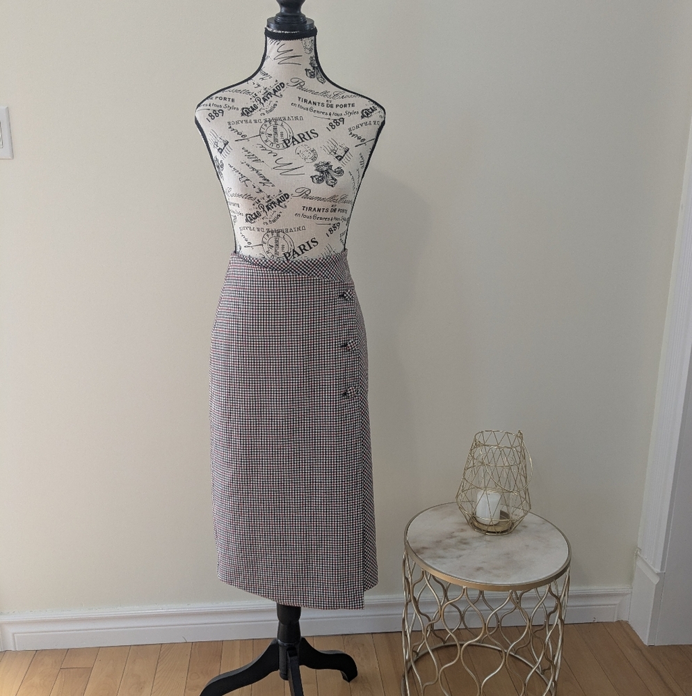 Classic Midi Skirt